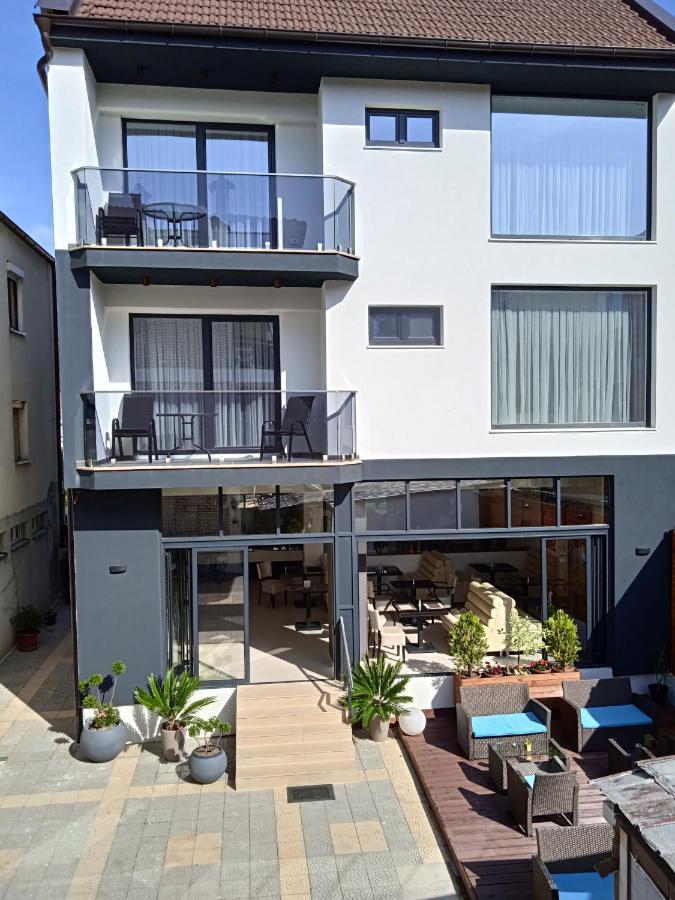 Apartments Mite โอครีด ภายนอก รูปภาพ